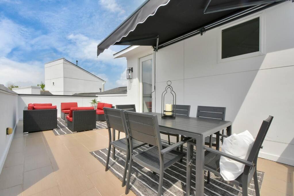 Casa Labella - Downtown Skyline Views - Sleeps 10 Villa Houston Exterior photo